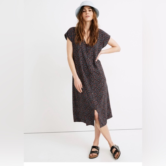 Madewell Dresses & Skirts - Madewell Easy Midi Dress in Fieldwalk Floral – Size XS